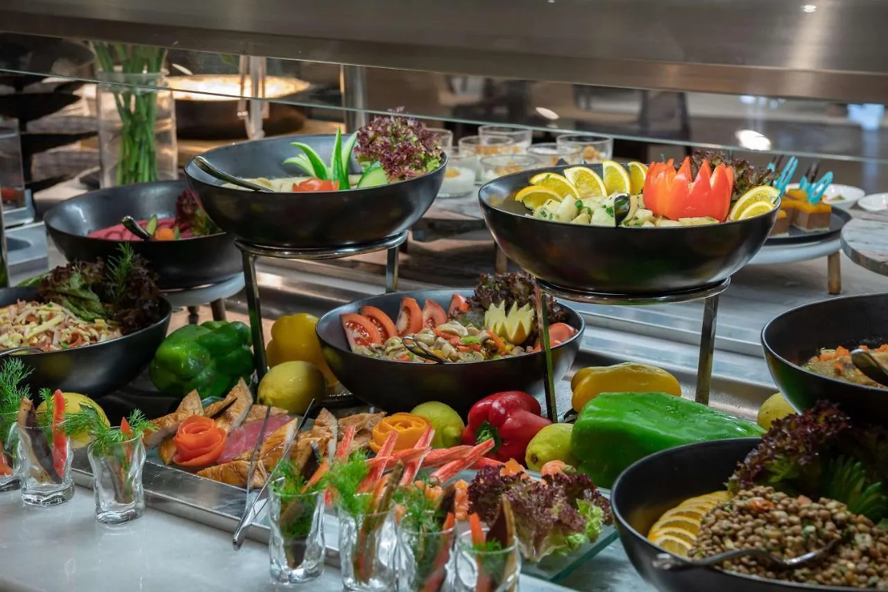 Radisson Blu Hotel, Jeddah Corniche Hotel